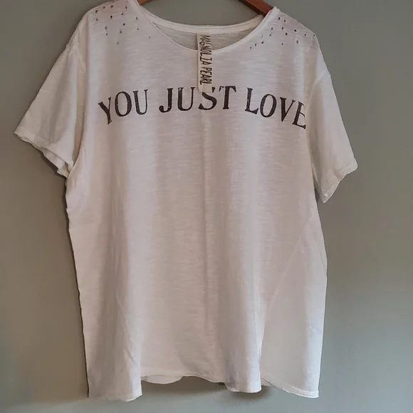 Magnolia Pearl Distressed You Just Love Boyfriend Tee